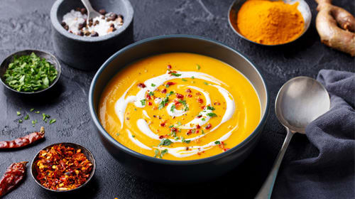Türchen 18: Kürbiscremesuppe mit Kokosmilch